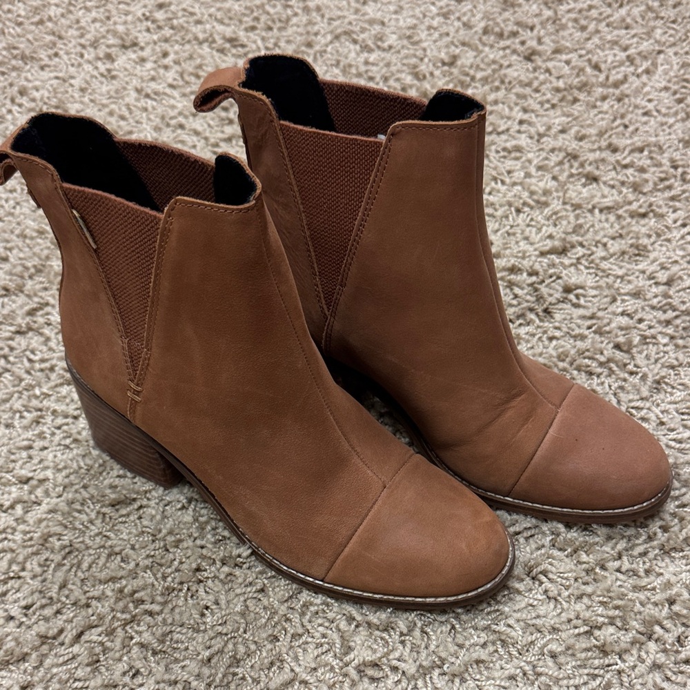 Toms Tan Ankle Booties